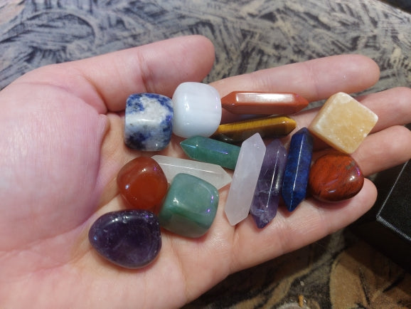 Chakra Healing Stones and Crystals Set