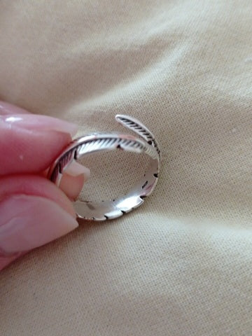 Silver Feather Ring