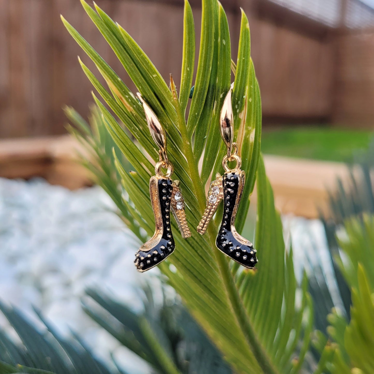 Gold & Black High-heeled Shoes Earrings