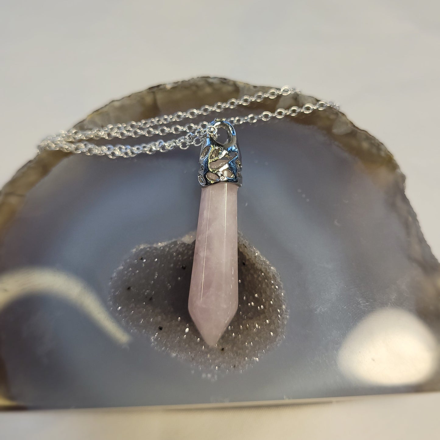 Rose quartz crystal & silver chain necklace