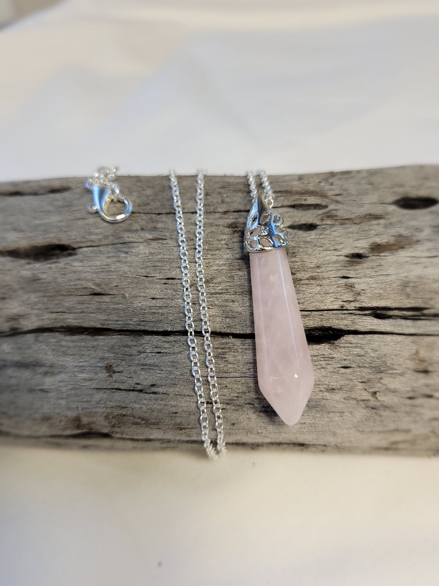 Rose quartz crystal & silver chain necklace