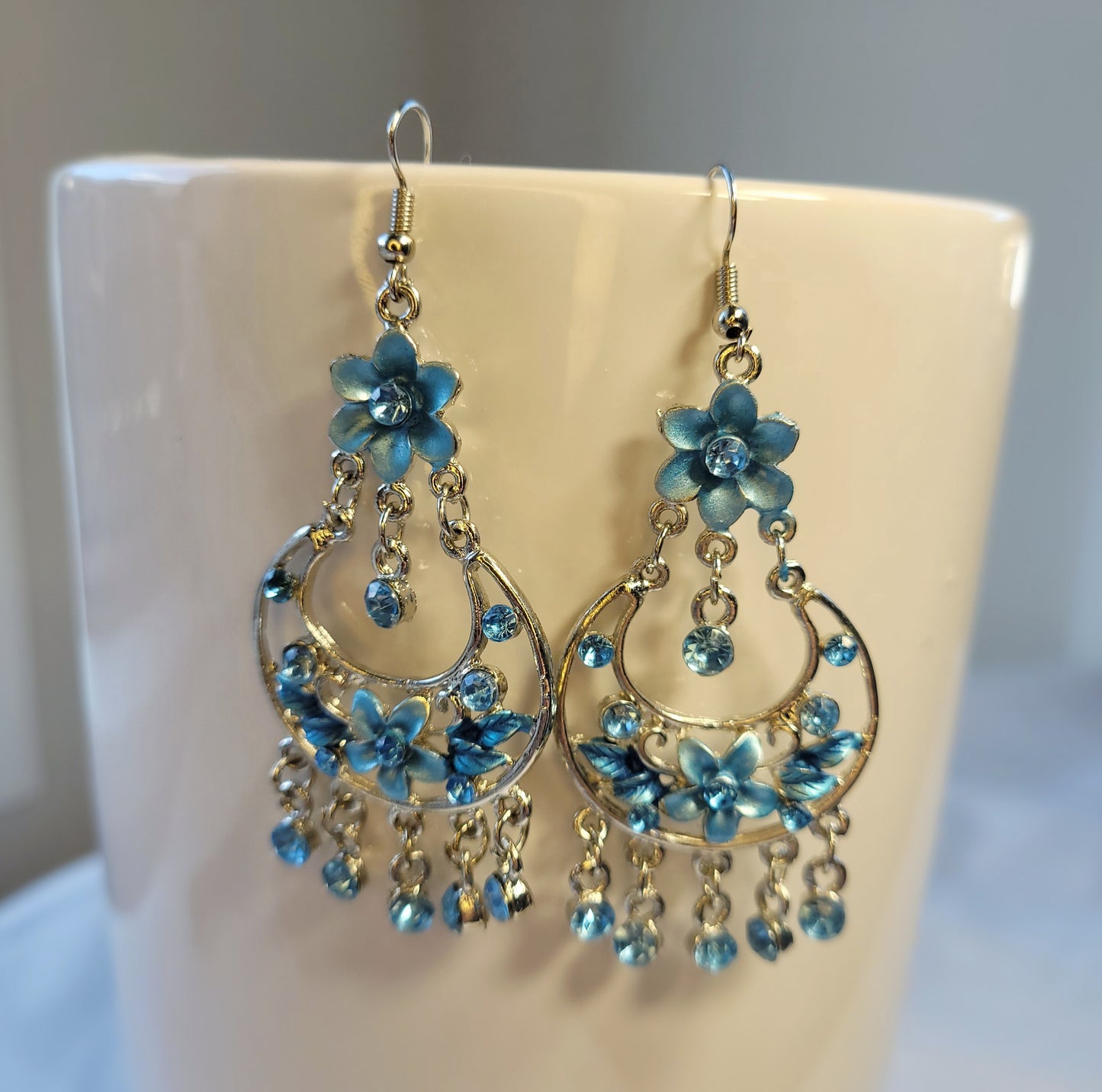 Blue Flower Dangle Earrings