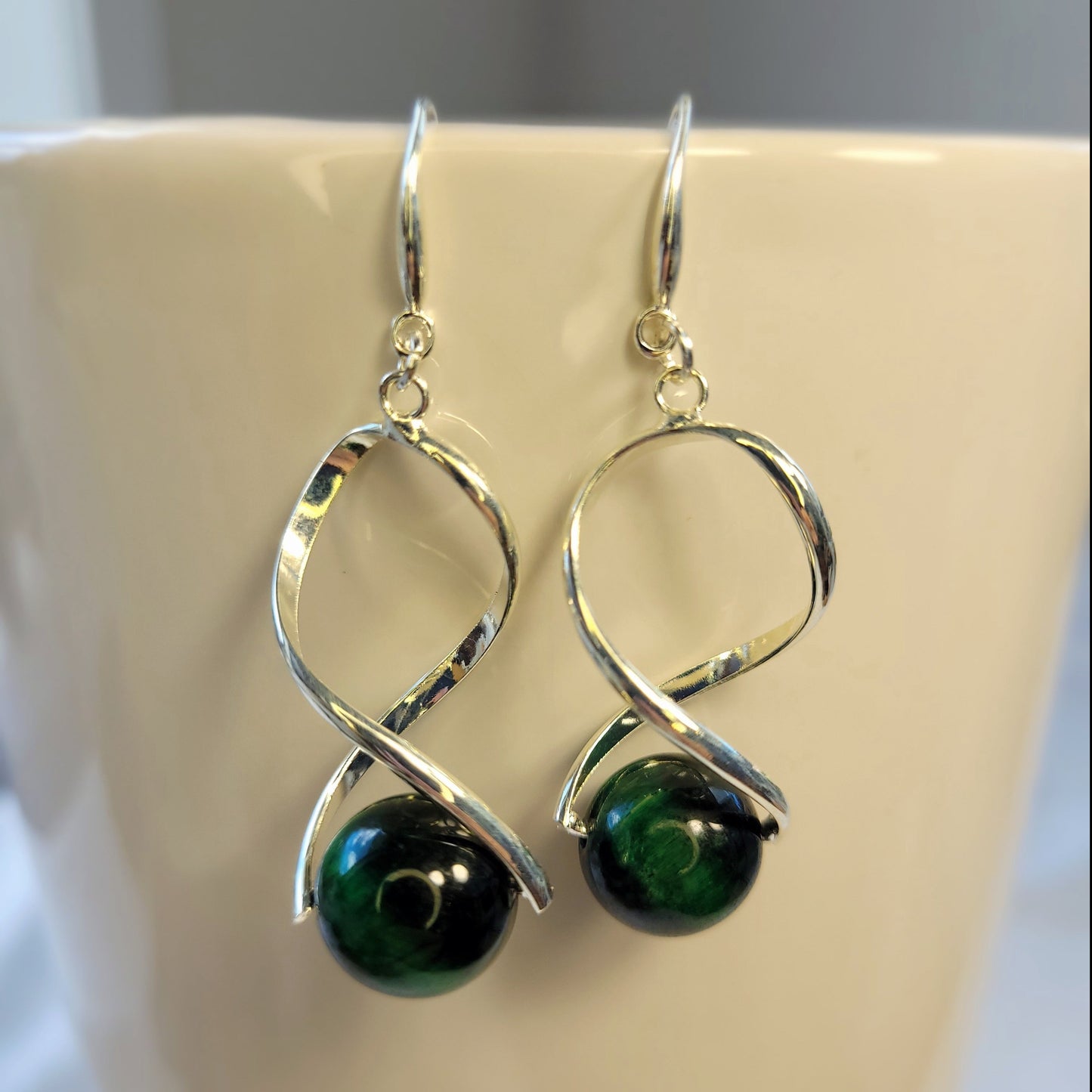 Green Tiger Eye Twist Drop Silver Earrings