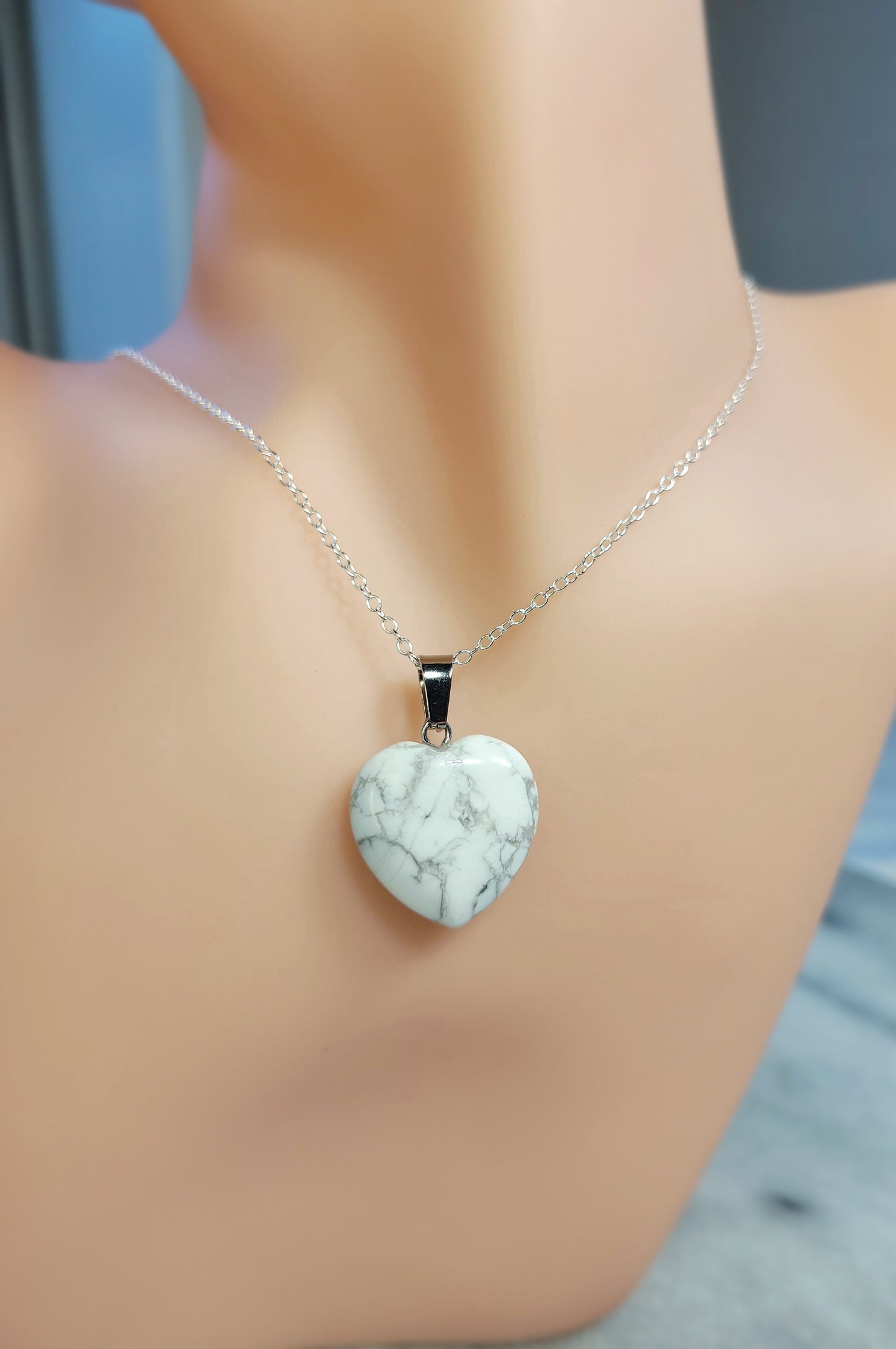 Howlite Heart crystal & silver chain necklace